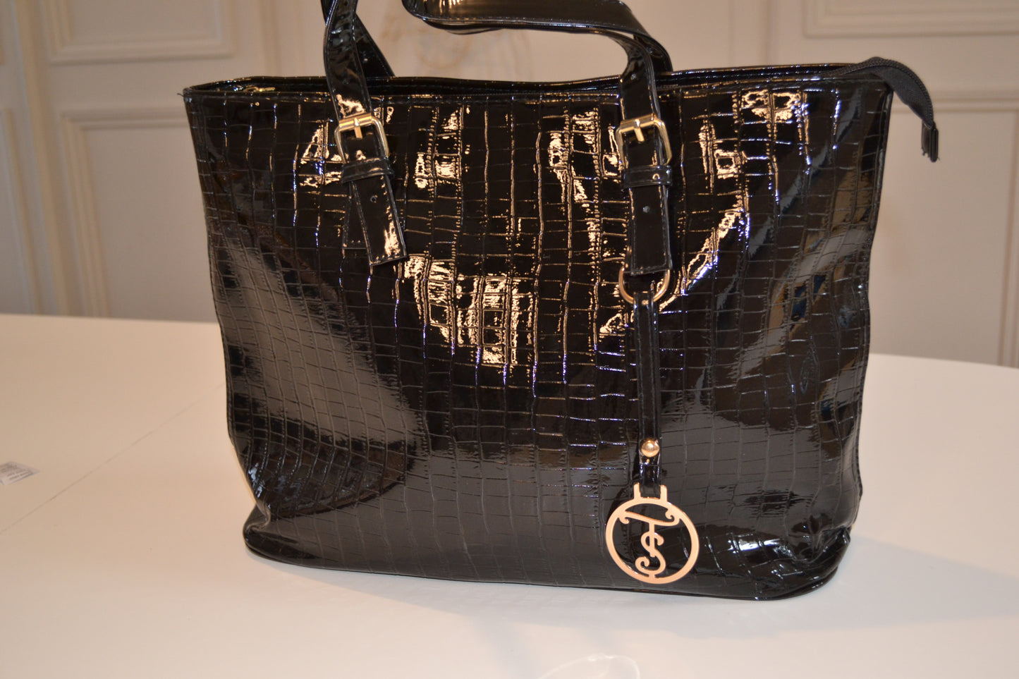 Sac à main simili cuir Noir vernis