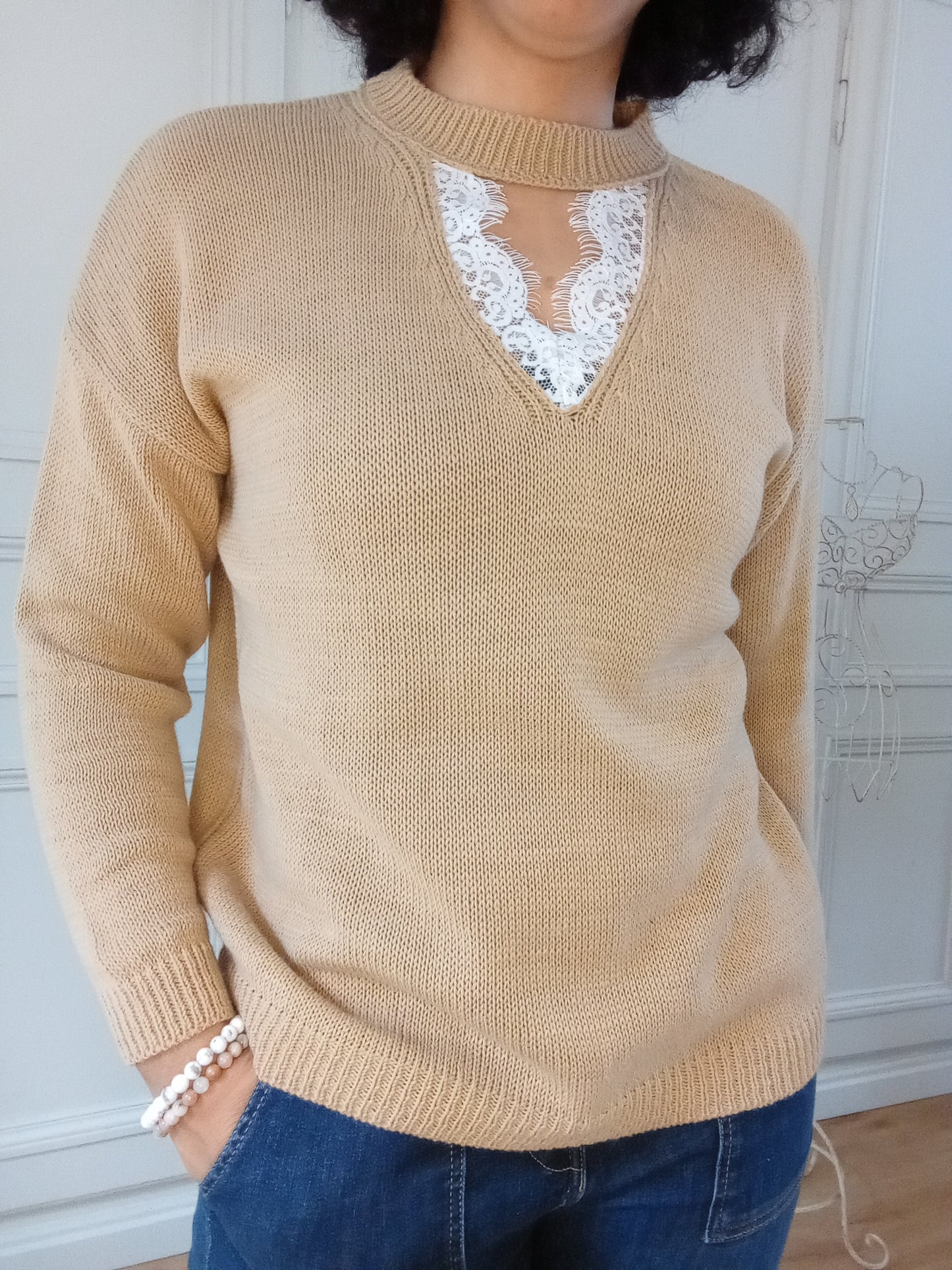 Pull col dentelle Camel
