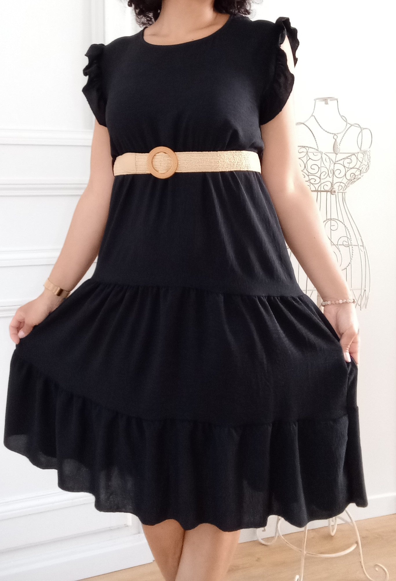 Robe d'été mi-longue + ceinture